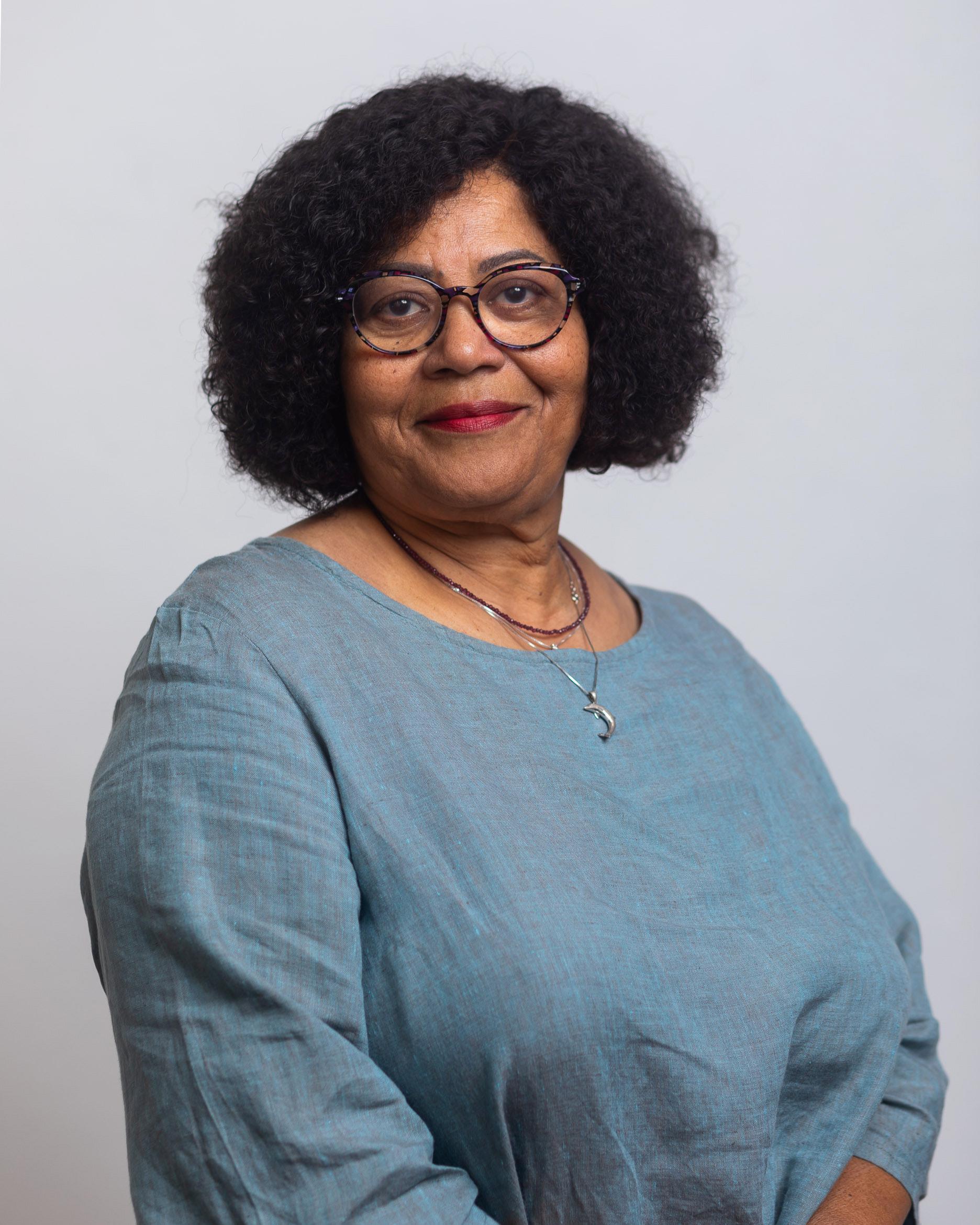 Sharon Tettega