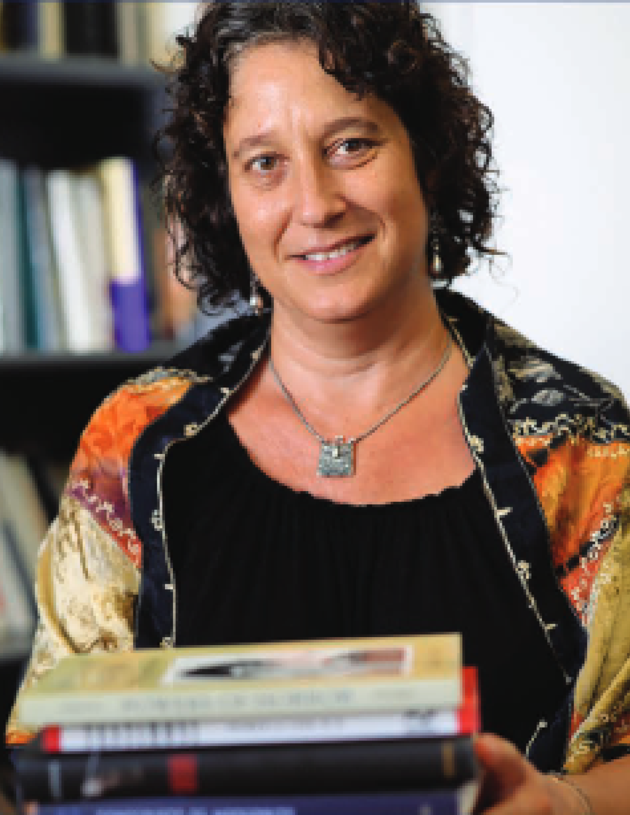 ESTHER LEZRA 